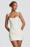 Robe Auror